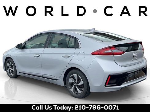 Used 2017 Hyundai Ioniq SEL FWD image 5
