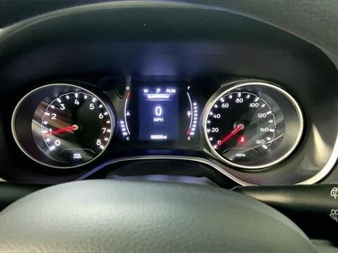 Used 2019 Jeep Compass Sport FWD image 18