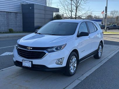 Used 2021 Chevrolet Equinox LS w/ LS Convenience Package