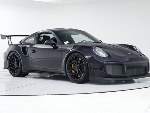 Used 2018 Porsche 911 GT2 RS image 7