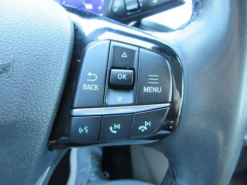 Used 2022 Ford Escape Titanium image 27