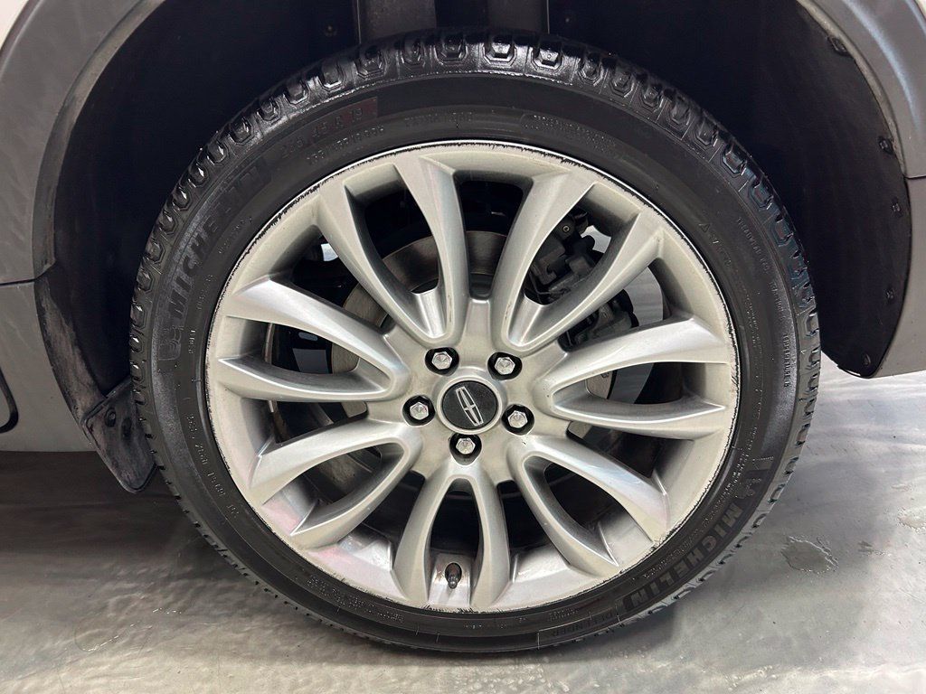 Used 2018 Lincoln MKC Reserve FWD image 21