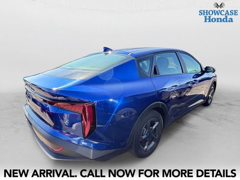 Used 2025 Kia K4 FWD image 5