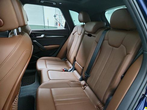 Used 2019 Audi Q5 Prestige w/ Prestige Package image 25