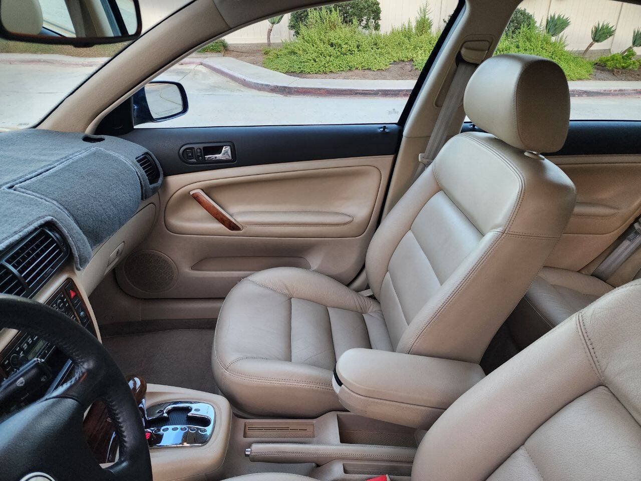 Used 2000 Volkswagen Passat GLX AWD/4WD image 19