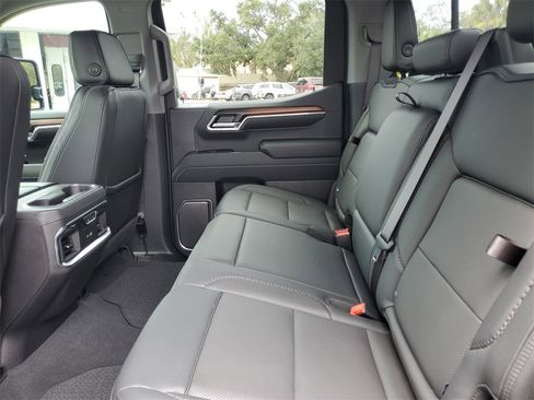 Certified 2025 GMC Sierra 1500 Denali w/ Denali Reserve Package image 11