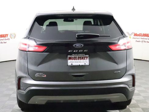 Used 2023 Ford Edge SEL image 9