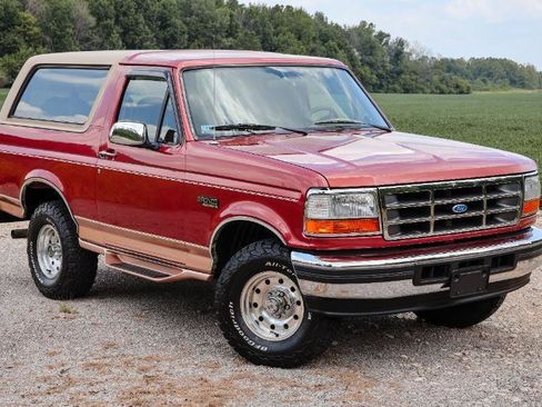 Used 1995 Ford Bronco Eddie Bauer AWD/4WD image 2