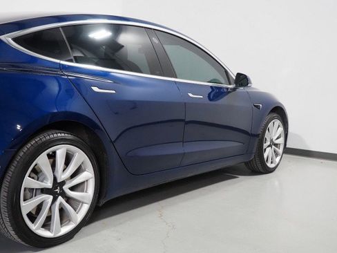 Used 2018 Tesla Model 3 Long Range image 47