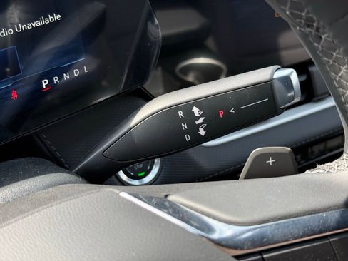 New 2026 Chevrolet Equinox LT image 24