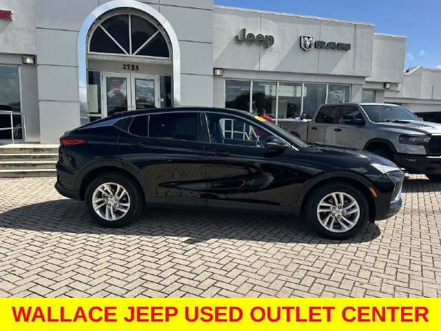 Used 2025 Buick Envista Preferred FWD image 6