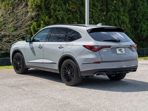 Used 2025 Acura MDX A-Spec image 2