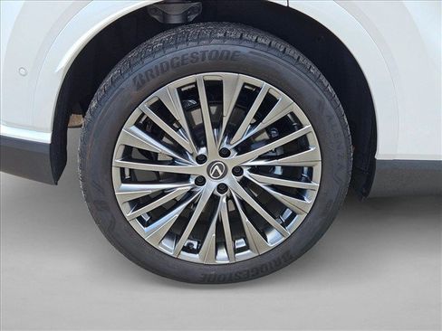 Certified 2024 Lexus RX 450h AWD w/ Convenience Package image 22