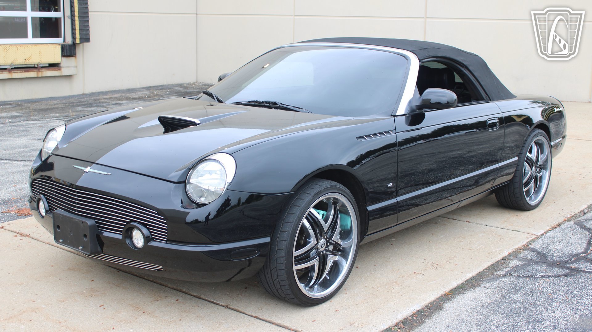Used 2003 Ford Thunderbird RWD image 22