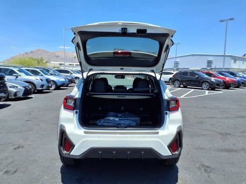 New 2025 Subaru Crosstrek 2.5i Limited w/ Popular Package #3A image 8