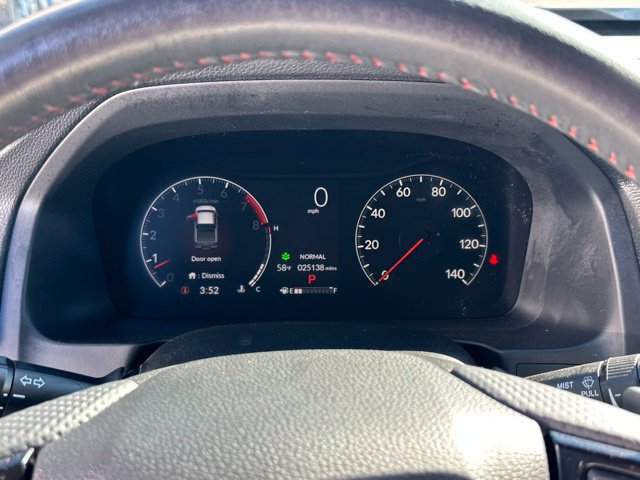 Used 2025 Honda Ridgeline Black Edition image 10