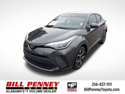Used 2021 Toyota C-HR XLE FWD image 1
