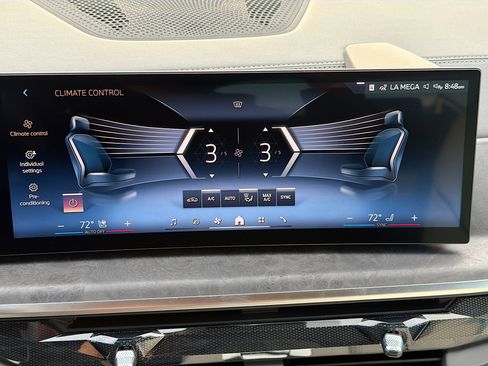 New 2026 BMW X5 xDrive50e w/ Executive Package image 35