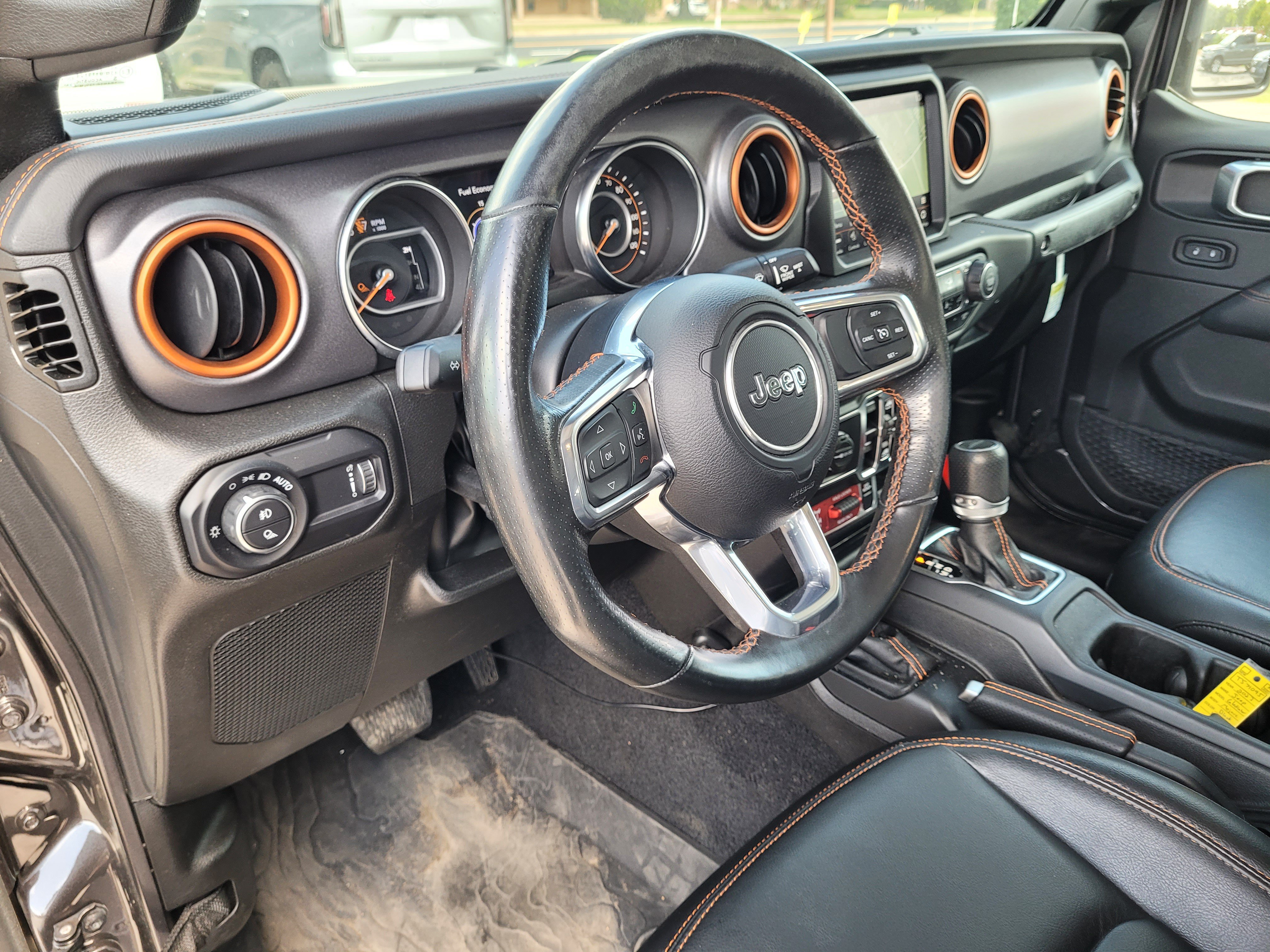 Used 2023 Jeep Gladiator Mojave w/ Cold Weather Group AWD/4WD image 24