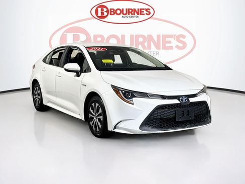 Used 2021 Toyota Corolla LE FWD image 1