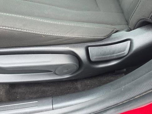 Certified 2024 Hyundai Elantra SEL w/ Convenience Package FWD image 16