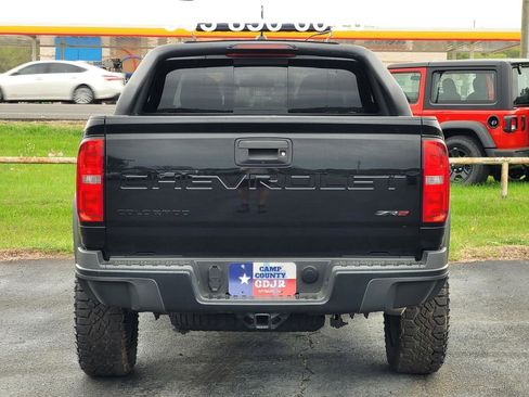 Used 2021 Chevrolet Colorado ZR2 w/ ZR2 Midnight Special Edition image 5