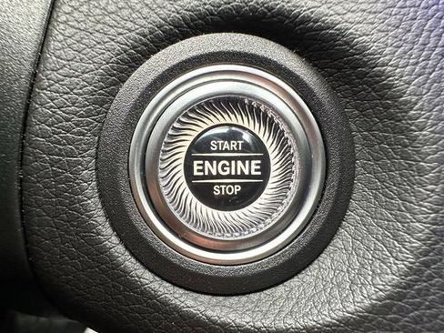 Certified 2022 Mercedes-Benz GLC 300 4MATIC image 22