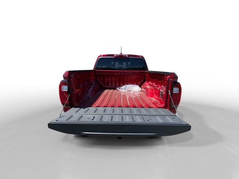 New 2026 GMC Canyon Elevation w/ Convenience Package image 17