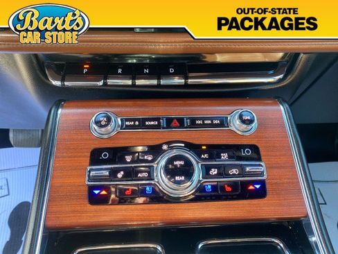 Used 2020 Lincoln Aviator Reserve w/ Equipment Group 202A AWD/4WD image 35
