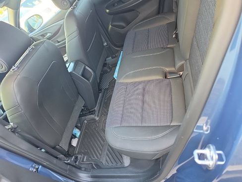 Used 2025 Buick Envista Preferred w/ Convenience I Package FWD image 5