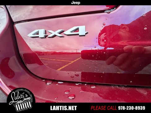 New 2025 Jeep Grand Cherokee Limited image 29