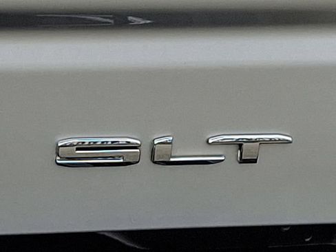 Used 2020 GMC Sierra 1500 SLT w/ SLT Premium Plus Package image 35