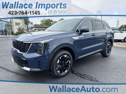 New 2025 Kia Sorento S