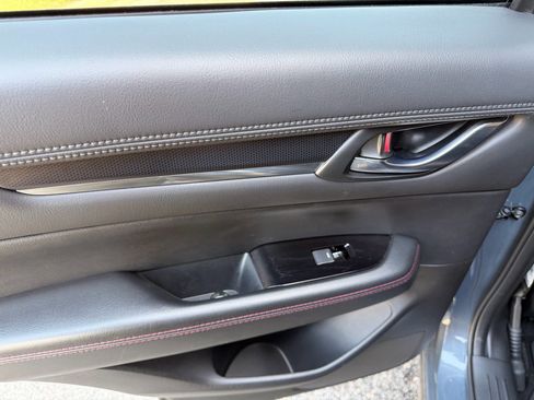 Used 2025 MAZDA CX-5 Carbon Edition image 21