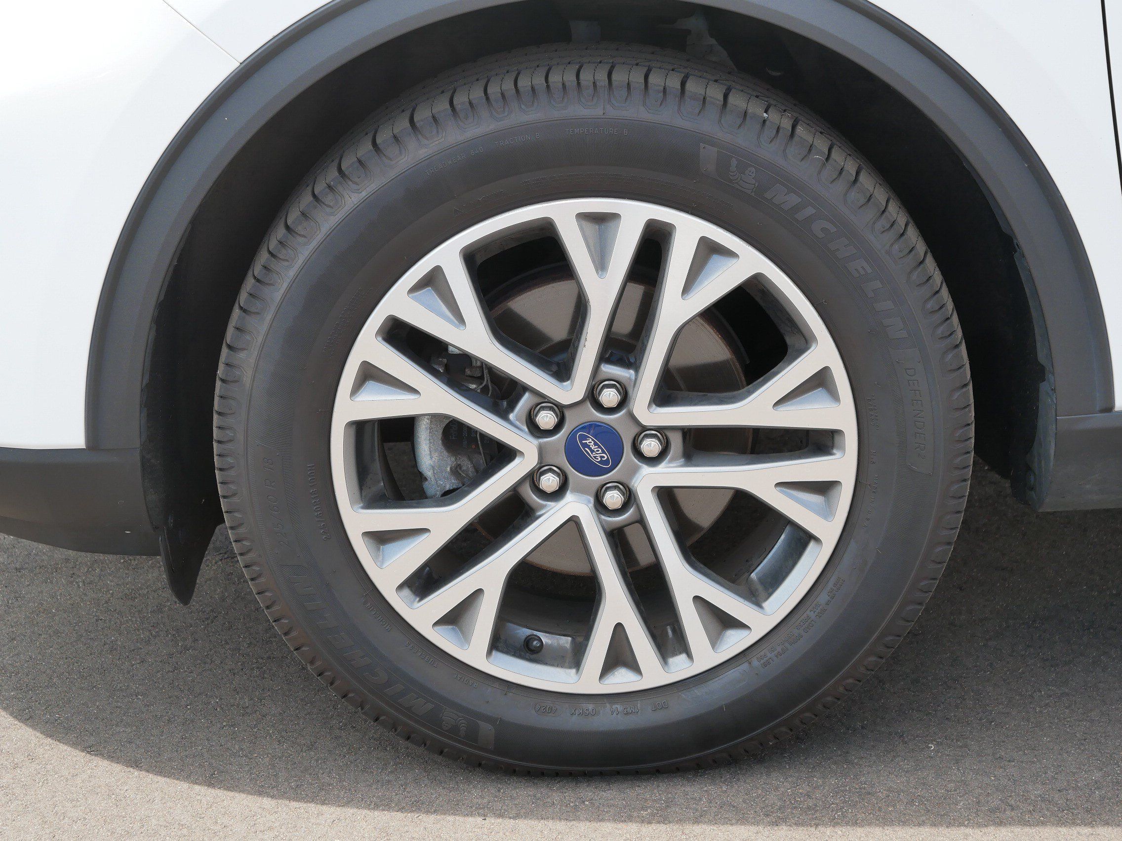 Used 2020 Ford Escape SEL AWD/4WD image 9