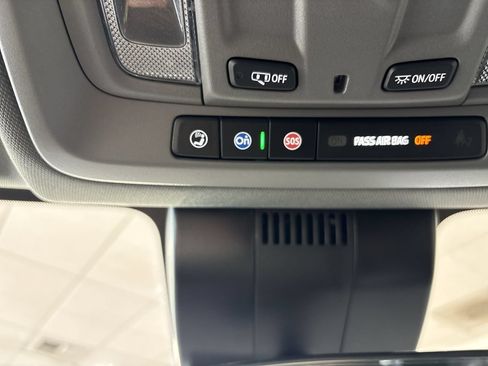 Used 2025 GMC Sierra 1500 Elevation RWD image 16