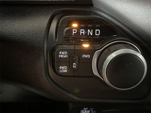 Used 2024 RAM 2500 Big Horn w/ Bed Utility Group image 30