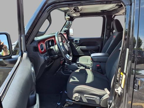 Used 2020 Jeep Wrangler Unlimited Rubicon AWD/4WD image 22