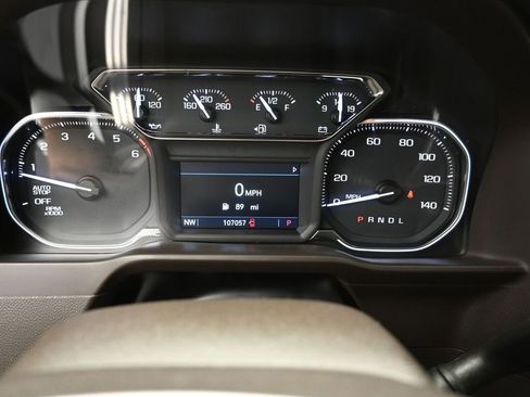 Used 2019 GMC Sierra 1500 SLT image 3