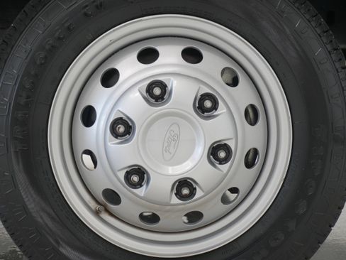 Used 2023 Ford Transit 350 XL image 20