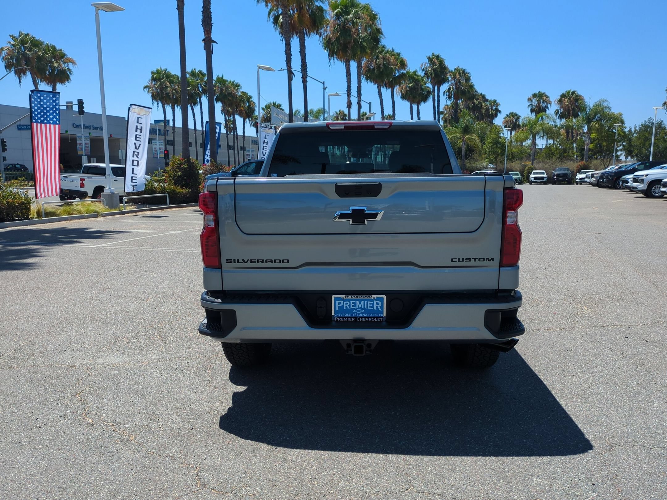 Used 2026 Chevrolet Silverado 1500 Custom w/ Turbomax Blackout Package AWD/4WD image 4