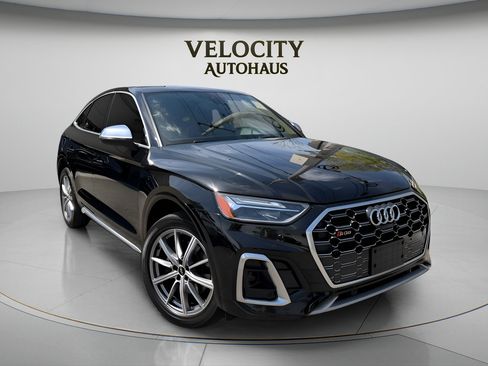 Used 2022 Audi SQ5 Premium Plus w/ Premium Plus Package AWD/4WD image 1