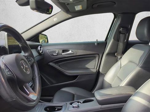 Used 2020 Mercedes-Benz GLA 250 image 10