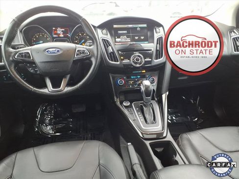 Used 2015 Ford Focus Titanium w/ Titanium Technology Package image 9