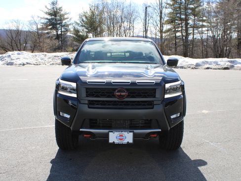 New 2025 Nissan Frontier PRO-4X w/ Pro Premium Package image 1