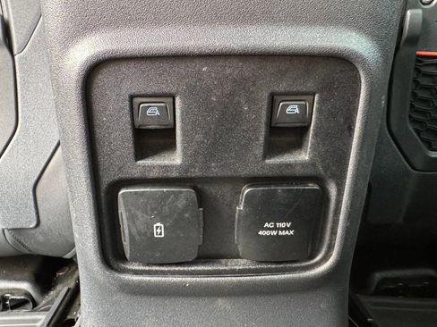 Used 2024 Ford Bronco Raptor w/ Interior Carbon Fiber Pack 6 AWD/4WD image 67