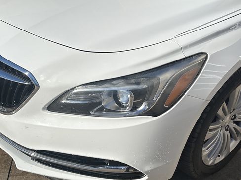 Used 2018 Buick LaCrosse Essence w/ Sun and Shade Package image 6