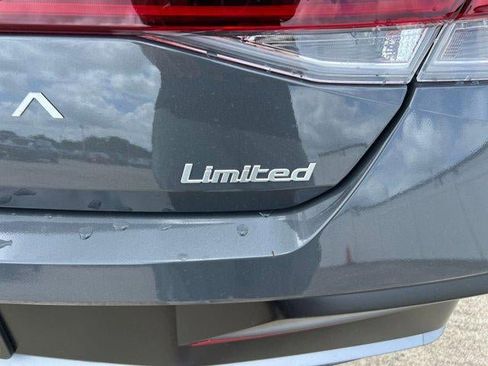 New 2026 Hyundai Elantra Limited FWD image 63