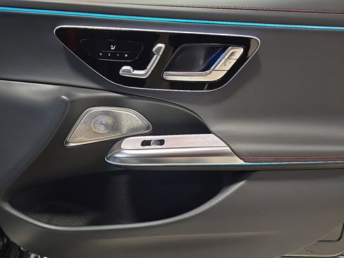 New 2026 Mercedes-Benz E 53 AMG e 4MATIC Sedan image 30