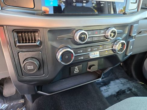 Used 2025 Ford F150 XLT w/ Equipment Group 301A Standard RWD image 24